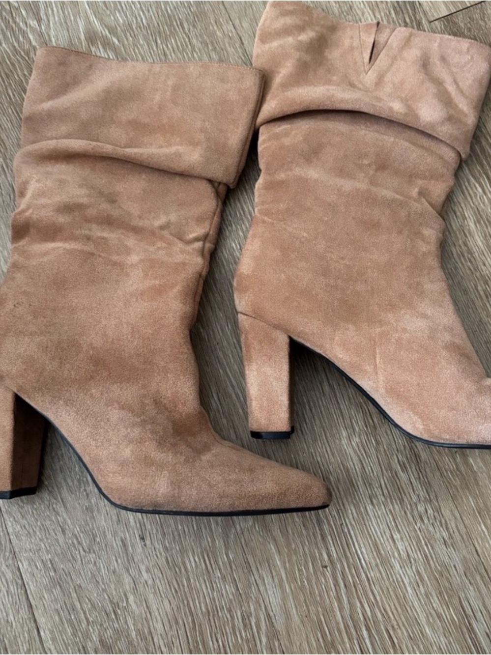 Women’s Taupe Faux Suede Fold Over Boots Pointed Toe Block Heel Size 8.5 b75